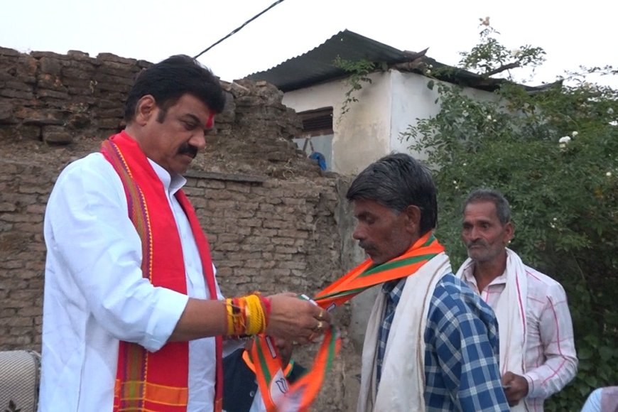 सुरखी विधानसभा में सैकड़ों कार्यकर्ताओं को मंत्री गोविंद सिंह राजपूत ने दिलाई बीजेपी की सदस्यता