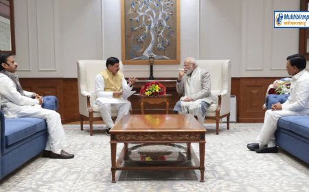 आसमान में मंत्रिमंडल के बादल घुमड़ने वाले हैं और मंत्रियों के नाम ओले की तरह झड़ने वाले हैं...