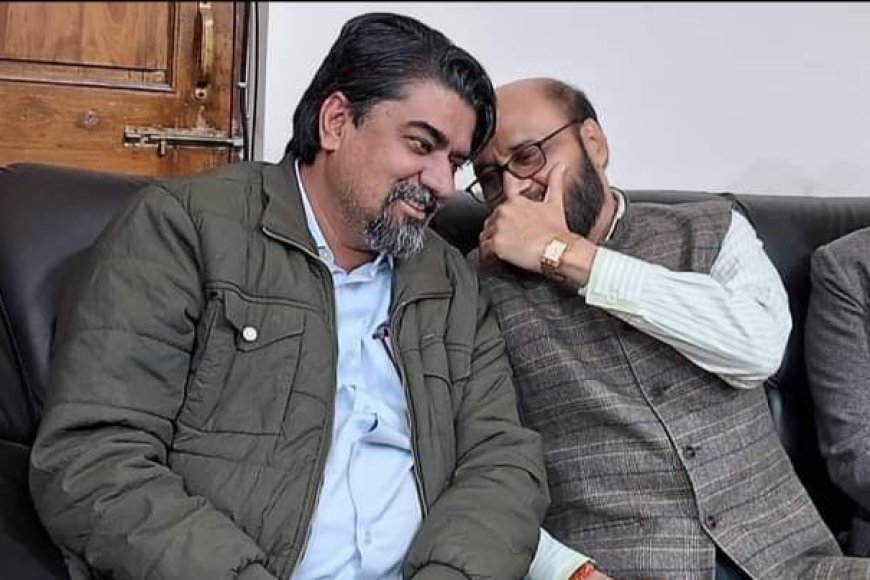 कांग्रेस मीडिया विभाग की लंका लगा चुके आखिर आपस में बात क्या कर रहे हैं?