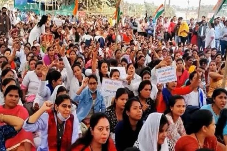 संविदा कर्मियों को भाजपा सरकार ने दिया धोखा,नियमित के समान वेतन और सुविधा का किया वादा,आज तक नहीं किया पूरा