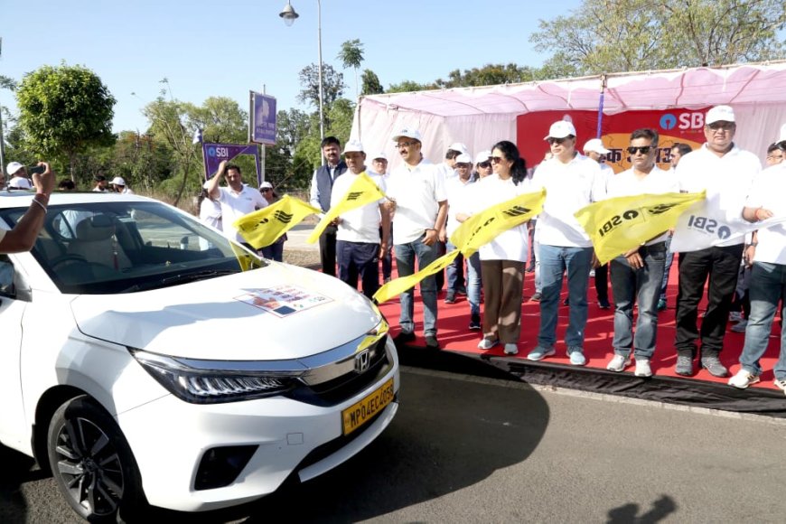वोटिंग से पहले निर्वाचन आयोग की पहल,हक जताओ और ईवीएम का बटन दबाओं,कार रैली से जागरुकता अभियान