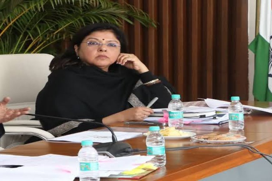अधिकारियों की लगेगी क्लाश,प्रमुख सचिव वीरा राणां अधिकारियों से हुई नाराज,15 से 29 जुलाई के बीच होगी अधिकारियों की रिव्यू मीटिंग