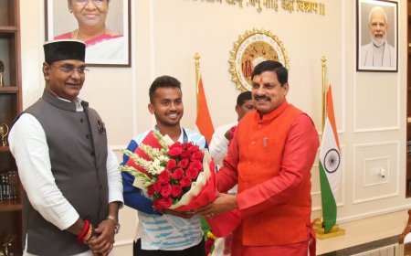 हॉकी खिलाड़ी विवेक सागर का मुख्यमंत्री डॉ. मोहन यादव ने किया सम्मान