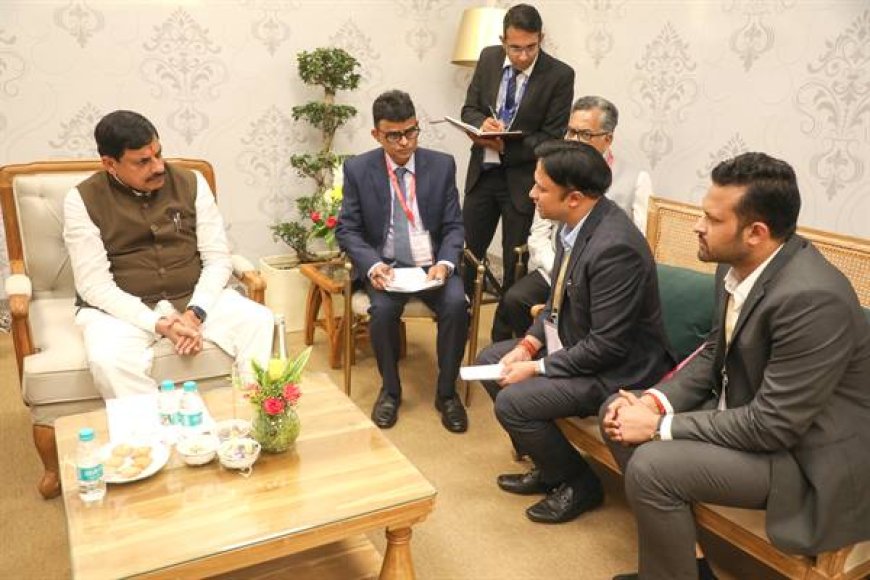 बुंदेलखंड की धरती पर बड़ी संख्या में लगेंगे उद्योग,सीएम मोहन यादव ने उद्यमियों से की वन-टू- वन चर्चा