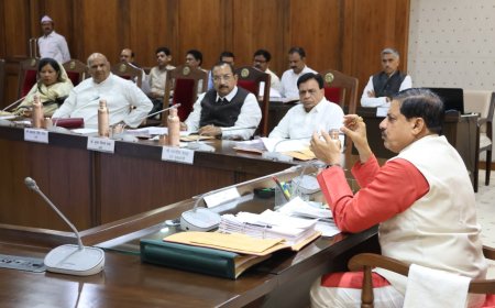 35 फीसदी हुआ महिला आरक्षण तो शासकीय चिकित्सा महाविद्यालयों में 'आयु सीमा 40 वर्ष से बढ़ाकर 50 वर्ष की गई