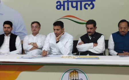 कांग्रेस की बैठक में 'फूट-फूट' कर रोए अध्यक्ष पटवारी,सभी वरिष्ठ नेताओं ने बैठक से बनाई दूरी