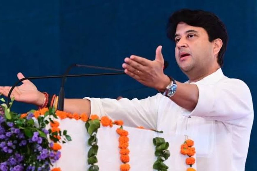 ज्योतिरादित्य सिंधिया ने कहा नेतृत्व कहता तो विजयपुर जाते चुनाव प्रचार करने,भाजपा प्रवक्ता ने कहा सिंधिया गए थे प्रचार करने-कौन सही कौन गलत