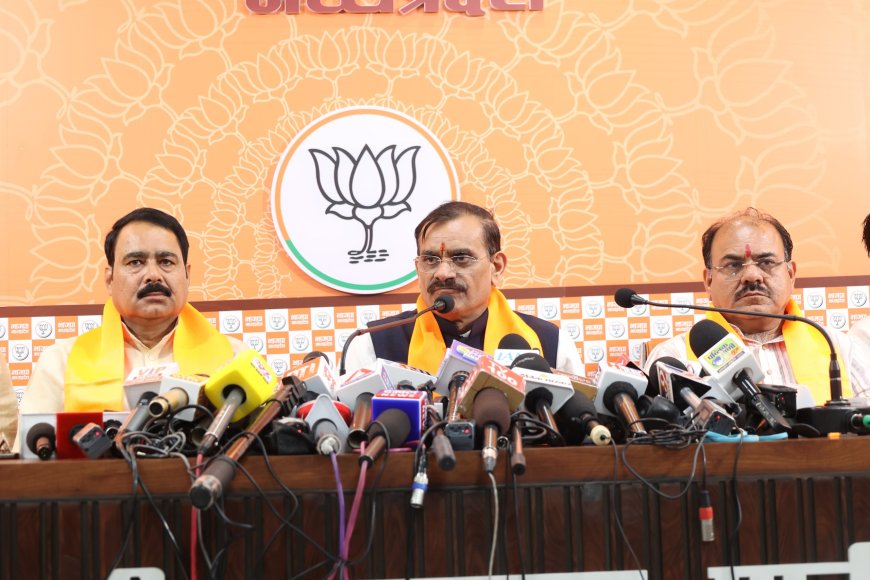 कांग्रेस आरोप और प्रत्यारोप की  पार्टी है,कांग्रेस को शशि थरुर से सीख लेनी चाहिए:वीडी शर्मा ने दिखाया आइना