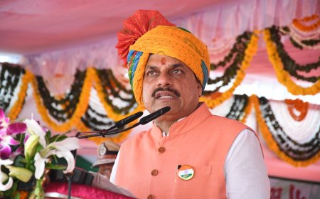 'भगवान' की भूमिका निभाते हैं संघ के प्रचारक,सीएम मोहन यादव का बड़ा बयान
