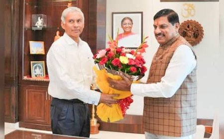 'मोहन' के मन में रमे 'अनुराग' बढ़ाया एक साल का कार्यकाल,प्रशासनिक अनुभव का मिला लाभ