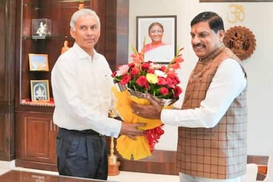 'मोहन' के मन में रमे 'अनुराग' बढ़ाया एक साल का कार्यकाल,प्रशासनिक अनुभव का मिला लाभ