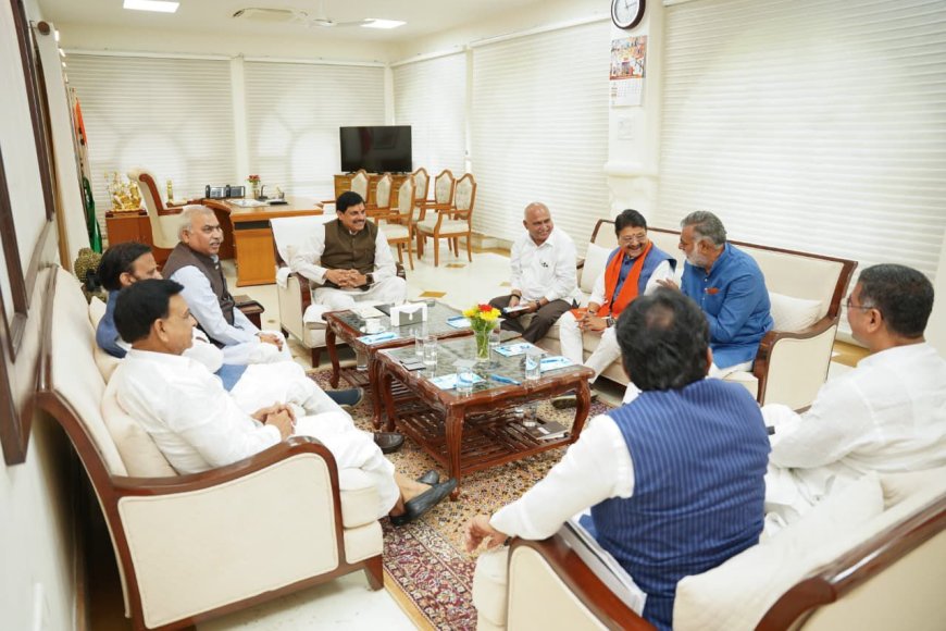 दो डिप्टी सीएम तीन मंत्री शिवप्रकाश अध्यक्ष खंडेलवाल और सीएम की बैठक सामान्य तो नहीं
