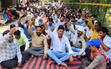 नियमितीकरण की मांग को लेकर बिजली कर्मियों का बड़ा आंदोलन,बगैर परीक्षा सीधे भर्ती की मांग