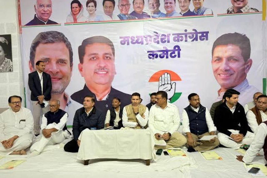 भाजपा के रास्ते चलेगी कांग्रेस गांव में रात्रि विश्राम कर जनता से करेगी संवाद वोट चोरी पर न्यायालय जाने की तैयारी