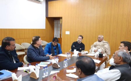 कांग्रेस की रणनीति से बाहर कमलनाथ और अरुण यादव जैसे बड़े नेता जवाब देने से बच रही कांग्रेस