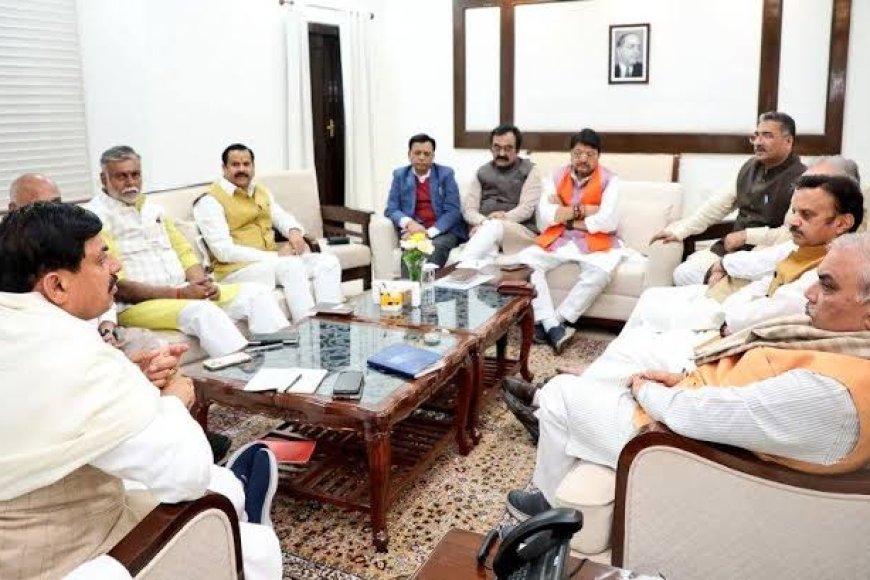 ब्राह्मण नेताओं को 'ठिकाने' लगा कर भाजपा ओबीसी हितैषी बनने का कर रही प्रयास
