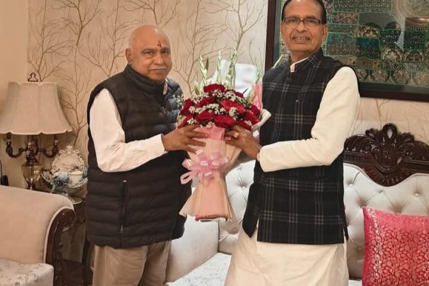 बीजेपी अध्यक्ष खंडेलवाल पूर्व सीएम शिवराज से मिले दोनों ने की सरकार संगठन और निगम-मंडल को लेकर चर्चा
