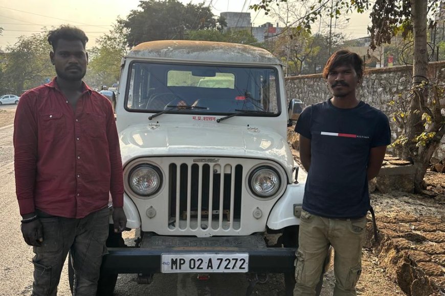कागजों में कट चुका सरकारी ट्रक और सरकारी महिंद्रा जीप सड़कों पर दौड़ते मिलने से स्क्रैप प्रक्रिया पर उठे गंभीर सवाल