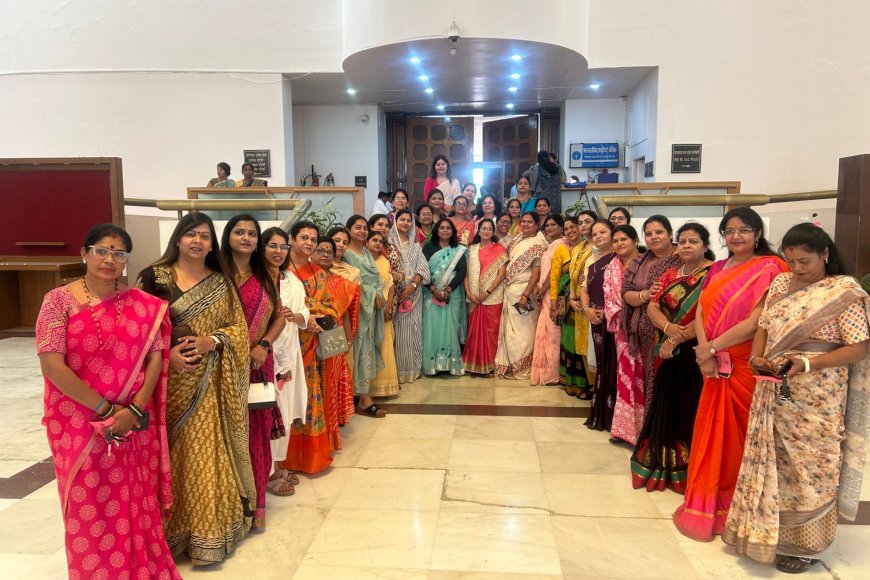 वोट के लिए महिलाओं का 1500 रुपये मूल्य निर्धारित कर 'नारी शक्ति का वंदन' कर रही भाजपा