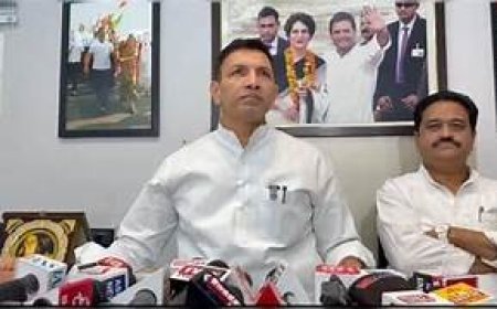 महाकाल की धरती पर 'रामजी' को 500 करोड़ रुपये की जमीन सिर्फ एक रुपये में बिकी 'पटवारी ने खसरे का' दिल्ली में किया खुलासा